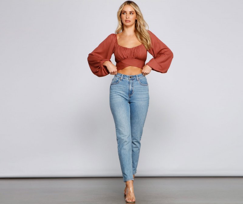 TableClothsUs Cinched And Chic Chiffon Crop Top