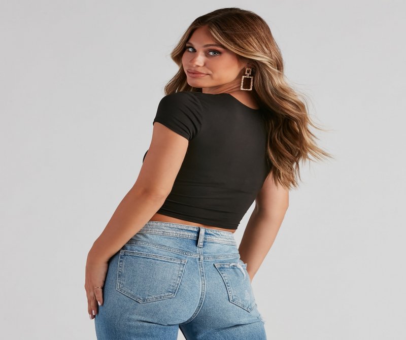 TableClothsUs Slash Of Style Cutout Crop Top