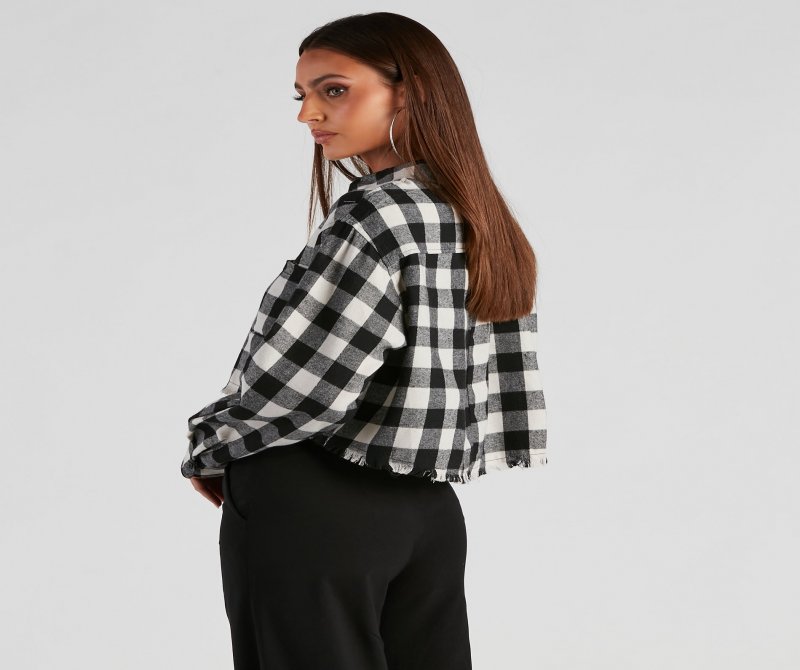 TableClothsUs Plaid Mood Button Up Flannel Top