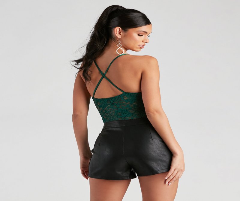 TableClothsUs See Me In Lace Scallop Bodysuit