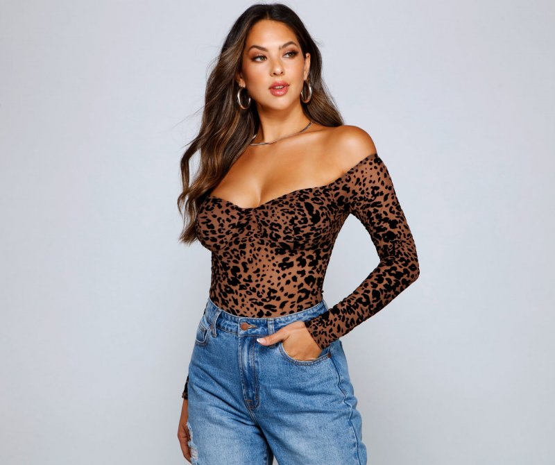 TableClothsUs Flocked Velvet Leopard Print Bodysuit