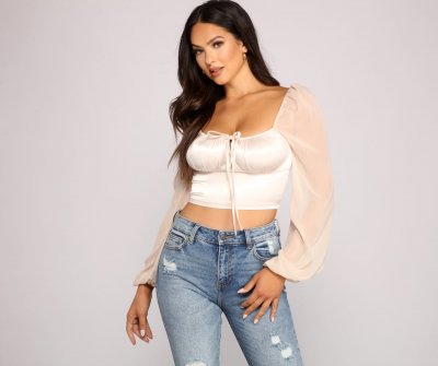 TableClothsUs Stylish Sweetheart Satin Crop Top