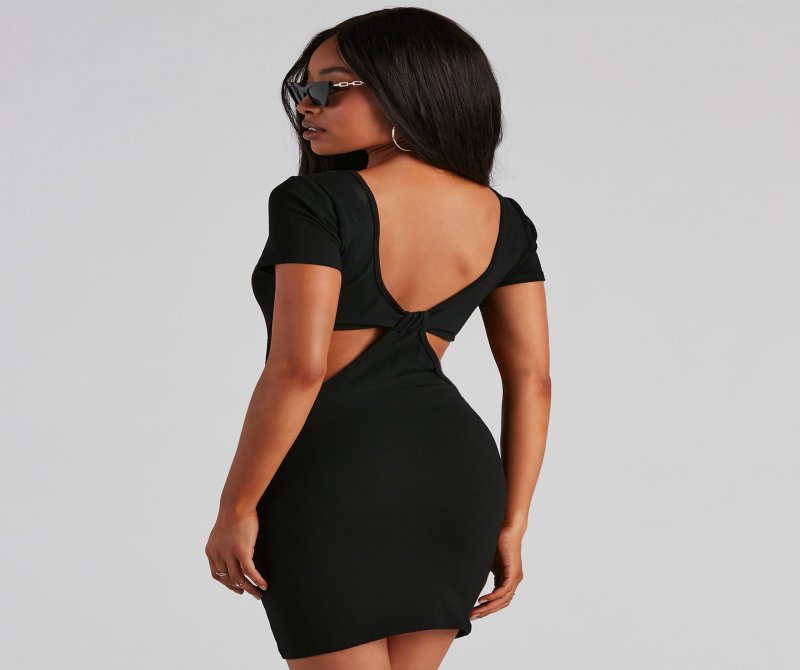 TableClothsUs Rulebreaker Graphic Cutout Short Dress