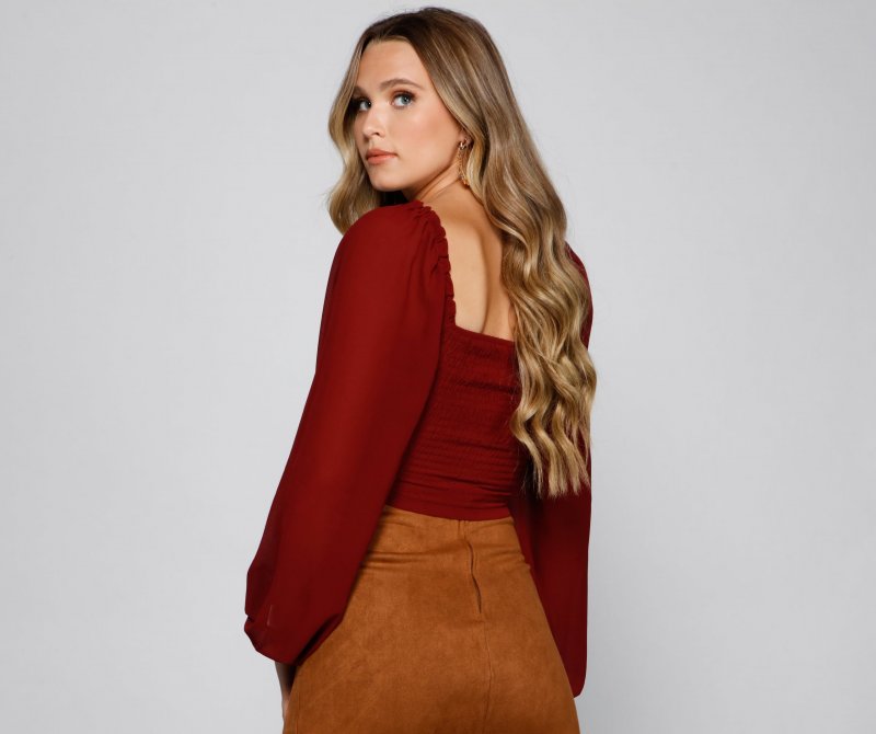 TableClothsUs Chic Appeal Long Sleeve Crop Top