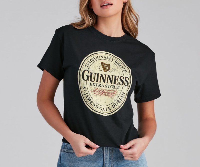 TableClothsUs Drink Guinness Graphic Tee