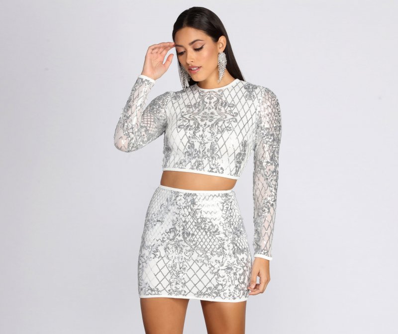 TableClothsUs Glamorous Girl Crop Top