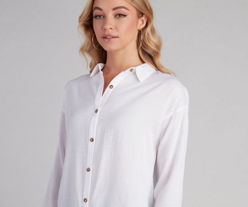 TableClothsUs Classic Button-Down Linen Top