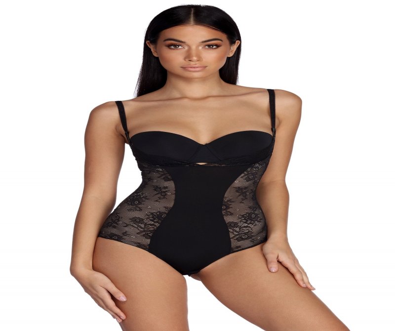 TableClothsUs Lace Shaper Bodysuit