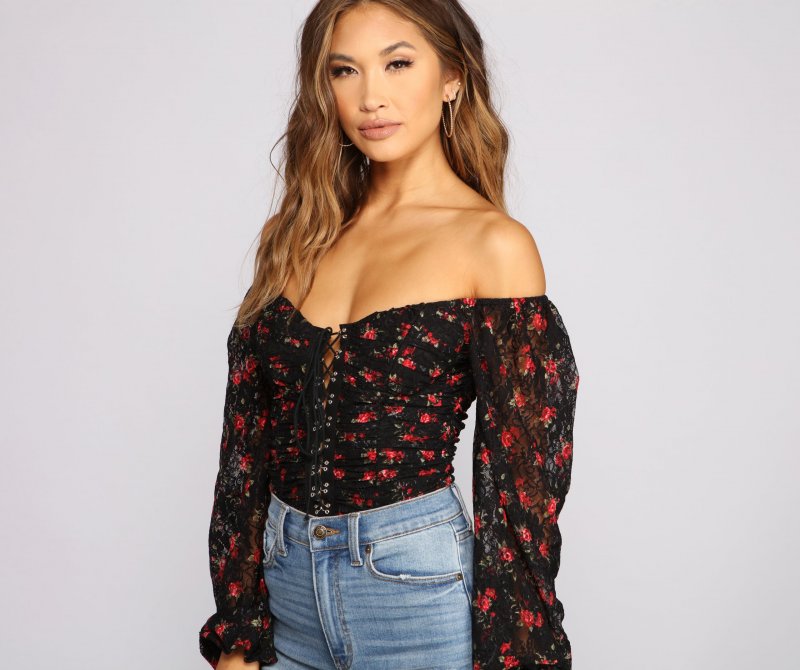 TableClothsUs Floral Passion Lace-Up Bodysuit