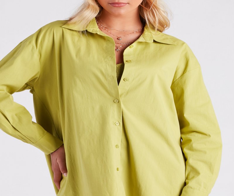 TableClothsUs Beachside Beauty Button-Down Top