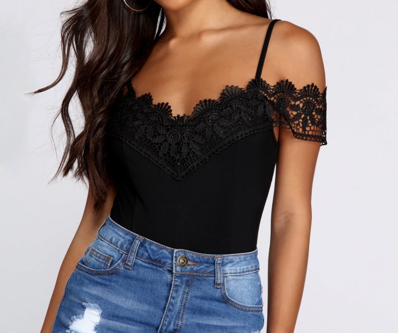 TableClothsUs Crochet Details Bodysuit